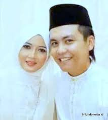 Gurauan berkasih khai bahar ft siti nordiana. Lirik Lagu Gurauan Berkasih Achik Spin Ft Siti Nordiana Lirik Lagu Populer