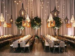 An Intimate Chicago Wedding For 300 People Chicago Wedding Wedding Dessert Table Decor Wedding Decor Photos