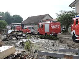 Simbach was one of the first places where electricity was used. Hochwasser Im Bezirk Braunau Katastrophenalarm Und 7 Tote In Simbach Braunau