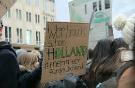 Pin Von Wiebke Auf Fridaysforfuture And Other Demonstrations Plakat Rettet Unsere Erde Umwelt Und Kunst