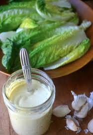 L Ultime Sauce Cesar Maison Sauce Vinaigrette Cesar Maison Recette Caesar Salad Dressing Food Homemade Salads