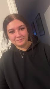 Taylor Bradshaw (@ttaylorbradshaw)'s videos with Potential Breakup Song