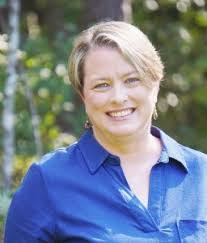 Wanda Hassler's Instagram, Twitter & Facebook