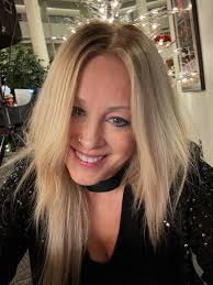 FRIDAY 1/3/25: TWO LIVE LISA PERFORMANCES IN ONE DAY! FRI, JAN 3, 2025  MORNING SHOW 10:00 AM Lisa will guest