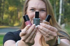 Estenomen Sara i Maxmo ger sina bästa tips: Så sköter du om dina naglar