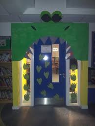 Pin By Kelly Copsey On Science Dinosaur Classroom Dinosaur Theme Preschool Classroom Themes