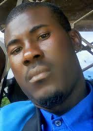 Should I pay back the money given to me by a man who is now demanding it  back after I decided not to marry him?