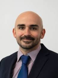 Orlando Olivas-Gomez receives the 2022 Browne Award