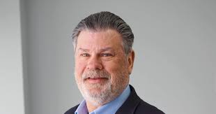 Gregory Cash's Instagram, Twitter & Facebook