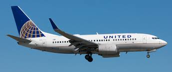 This aircraft holds 12 first class seats, 36 economy plus and 78 economy seats for a total of. Boeing 737 700 United Airlines Photos And Description Of The Plane
