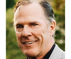 Richard Ginn's Instagram, Twitter & Facebook