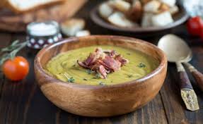 Soupe De Lentilles Vertes Par Alain Ducasse Recette Soupe Lentilles Vertes Soupe De Pois Casses Recette