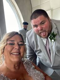 Maureen Callas (@EnufMom42)