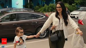 Natasa Stankovic Returns to Serbia After Separation from Cricketer Hardik Pandya: Exclusive Insights