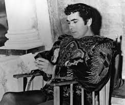Tyrone edmund power, jr., (also called tyrone power iii) was born at his mother's home of cincinnati, ohio, in 1914. Tyrone Power Was Hollywood S First Action Star Until He Met A Dark Fate