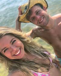 📸 from the orchard nothing sweeter than this 🍃