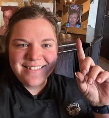 Today was a very special day for me. You see this grooms cake was for  someone pretty special. They knew Granny ❤️ after I dropped off the cake I  got to take