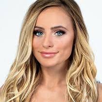 Hadley Williams's Instagram, Twitter & Facebook