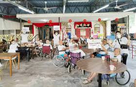 Melimpahnya kekayaan alam daerah kalimantan timur menjadi modal bagi warga sekitar untuk mengembangkan potensi bisnis yang menjanjikan mengunjungi daerah kalimantan timur tentunya kita langsung teringat dengan salah satu sungai terpanjang di indonesia, yaitu sungai mahakam. Unit Vaksinasi Bergerak Kunjungi Rumah Penjagaan Warga Emas