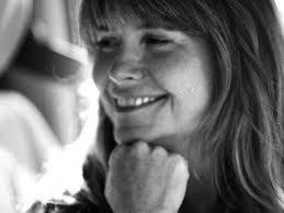 Lisa Rettig's Instagram, Twitter & Facebook