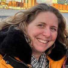 Ich heiße Tamara Janßen fahre dieses Jahr zum 15. Mal als Kochmutti ins  Ferienlager. Mir macht es großen Spaß das Essen für euch zu kochen und zu  sehen das es euch schmeckt.