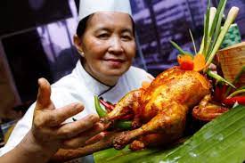 Menu resepi ini juga sering kita lihat dijual samada di restoran jangan masak ayam sehingga garing kerana nanti isi ayam akan menjadi keras. Resipi Ayam Golek Bersantan