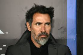 Clube argentino responde interesse do Santos em treinador alvo de Marcelo  Teixeira