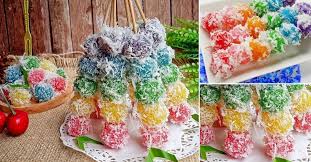 Kue cenil merupakan salah satu makanan tradisional yang masih tetap eksis sampai sekarang. Resep Kue Tradisional Dari Singkong