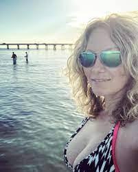 Ginger Mclain's Instagram, Twitter & Facebook