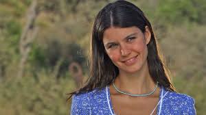 Saat plays the titular role of atiye, a young woman who discovers that the mysterious symbol she has been painting all her life was discovered in an underground tunnel at the gobekli tepe. Beren Saat In Kaderinin Degistigi An Kultur Sanat Haberleri