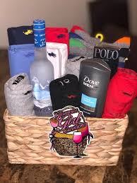 Cute Gift For Boyfriend Funny Gift For Boyfriend Gift For Boyfriend Gift For Boyf In 2020 Valentine Gift Baskets Mens Valentines Gifts Creative Gifts For Boyfriend
