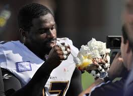 Caleb Hanie hopes to convince Ravens to keep three quarterbacks