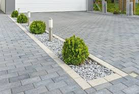 Driveway garden ideas is a part of 15 most popular driveway landscaping design for your home pictures gallery. Pin On Backsplit Front Garden Ideas Driveway Garden Ideas Driveway Front Yard Landscaping