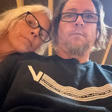 Is this a penalty in a no body checking league?