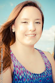 Melissa Shoemaker's Instagram, Twitter & Facebook