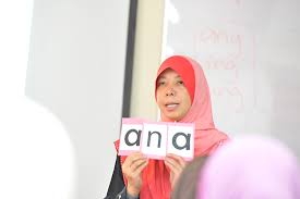 Download as docx, pdf, txt or read online from scribd. Asah Kemahiran Membaca Anak Dengan Kad Imbasan Awalmy