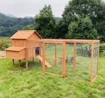 Poulaillers en bois - Cages extérieures durables pour volailles