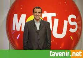 La chaîne de l'événement, de l'information et du sport. Le Depart De Thierry Beccaro Signe La Fin De Motus