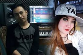 Pilih satu link dari 15 daftar dibawah untuk melihat video mp4, detail informasi. Berita Pencipta Jaran Goyang Terbaru Hari Ini Grid Id