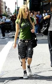 Hope this makes you laugh as hard as it's made my friends and i laugh all week. Avril Lavigne 2000s Uploaded By Bitchaesthetic