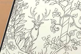 Coloriage pour la commémoration de la traite et l'abolition de l'esclavage. 1001 Pages De Coloriage Anti Stress Pour Garder L Esprit Positif