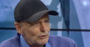 Kenneth Gärdestad slutade aldrig att sakna sin lillebror Ted. När Kenneth  gick bort 2018 valde familjen att skriva varma ord om bröderna i  dödsannonsen, och hedra hans sista önskan 😢 Alltid saknade,