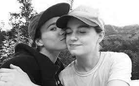 국내앨범 1 페이지 > 좆선일보. ì—˜ë Œ íŽ˜ì´ì§€ ì„±ì „í™˜ ë°°ìš°ìž ì— ë§ˆ í¬íŠ¸ë„ˆ ìžëž'ìŠ¤ëŸ¬ì›Œ ì‚¬ëž'í•´ ì „ë¬¸ ë‚˜ë¬´ë‰´ìŠ¤