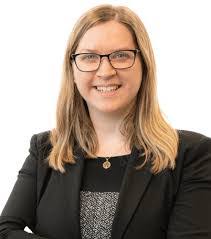 Samantha Osborne's Instagram, Twitter & Facebook