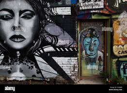 British columbia wall art building hi-res stock photography and images