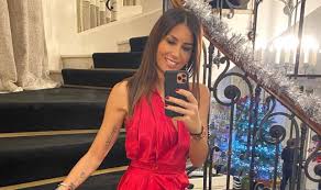 Solo poche persone, per assaporare ogni istante del giorno più importante nella vita di ogni donna. Elisabetta Gregoraci Parla Del Matrimonio Con Briatore Lo Rifarei Foto Ultime Notizie Flash