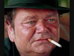 De zanger, die ook in belgië populair is, heeft geen seconde getwijfeld of hij 'ja' moest zeggen. Is Andre Hazes Gay