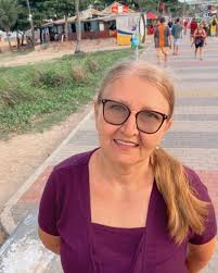 Vanessa Aires (@vanessahaires) • Instagram photos and videos