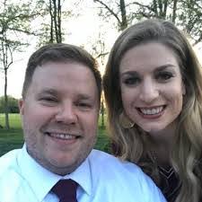 Elissa Foster's Instagram, Twitter & Facebook