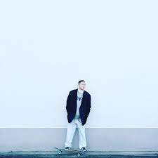 akiohasegawa長谷川昭雄はinstagramを利用しています ずっと欲しかった完璧なビッグジャケットを作ってもらいました ハリスツイードだから 暖かいし デカいです これと適当なインナーがあれば この冬は万全 色はネイビーとグリーン グリーンは人気ないですが